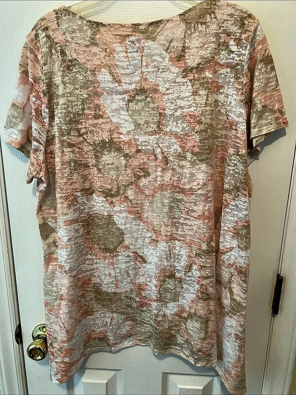 Ruby Rd. Women's Abstract Short Sleeve Top Size 1X - Picture 2 of 4